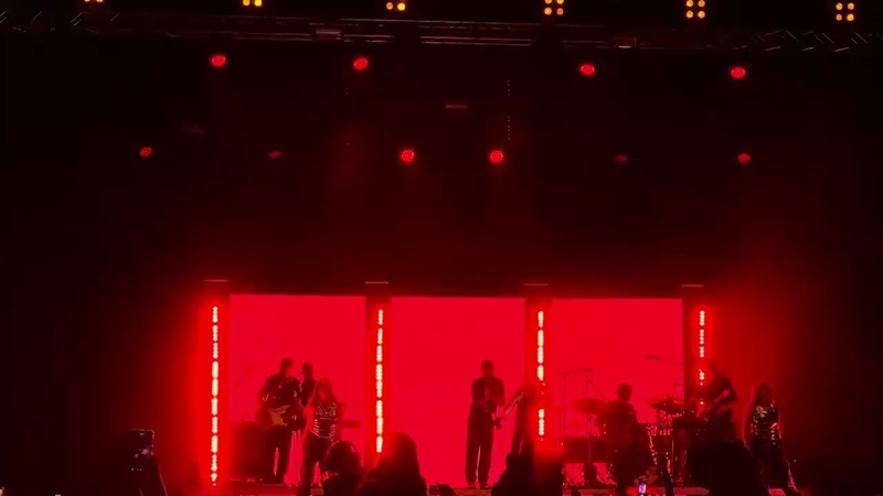 Leony Somewhere in Between live Gasometer