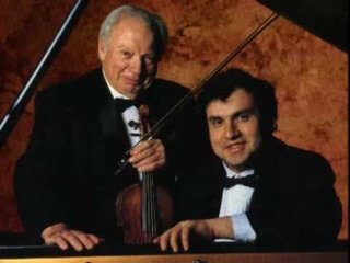 Mozart - Sonata for Piano and Violin in E minor K. 304 (2nd movement) - Bronfman, Stern