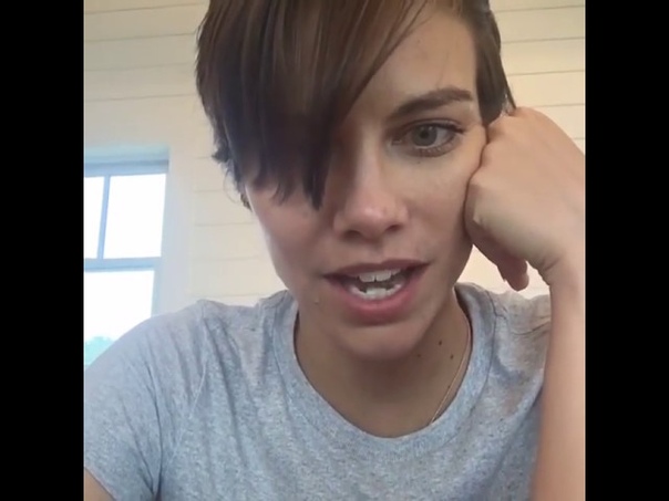 Lauren Cohan was live. , The Walking