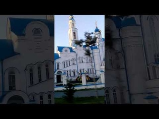 Город Казань золотые купола историческая церковь плавающие дома на воде Kazan