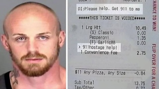 Funcionária da Pizza Hut encontra ’Mensagem’ secreta num Pedido, e então Liga para a Polícia