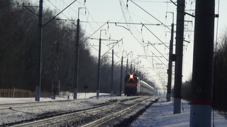 Электровоз ЧС7-229 с фирменным поездом Ярославль №104 Москва - Ярославль