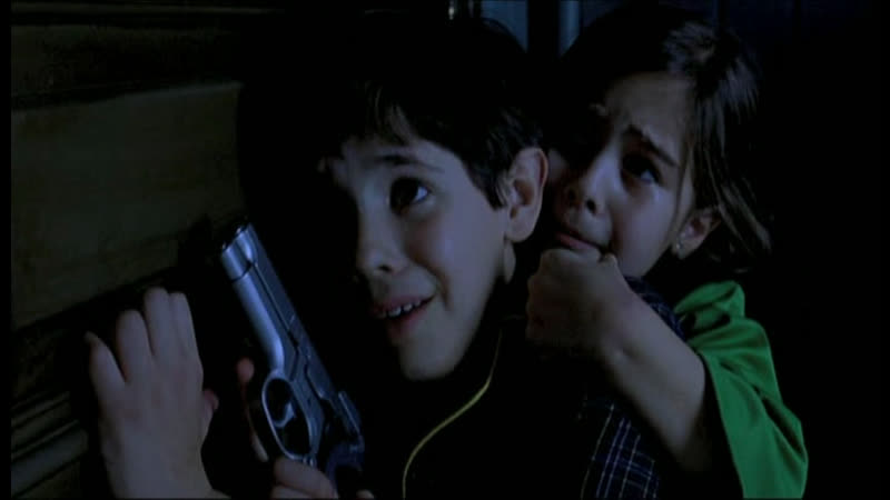 За нами смотрят, Они наблюдают, Nos miran, They Are Watching US (2002 Испания