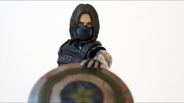 Обзор фигурки Зимний солдат от Hot Toys Winter soldier figure