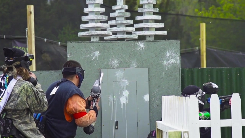 Nuketown Paintball Field x HK