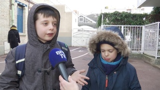 Gilets jaunes contre CRS, le nouveau jeu des coliers dans les cours de rcr