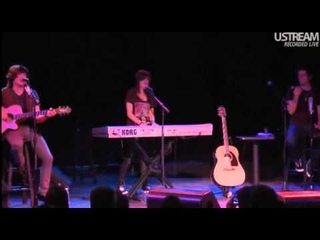 Christina Grimmie Unicef concert by Selena Gomez