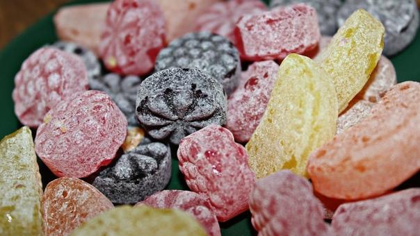 Сладости из Европы Конфеты SÜß E FRÜ CHTCHEN, Candy from Europe SWEET