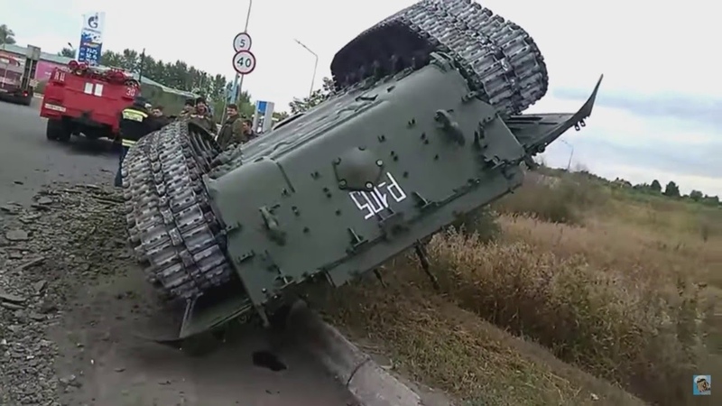 Подборка танк перевернулся прикол, funny tank overturned, new