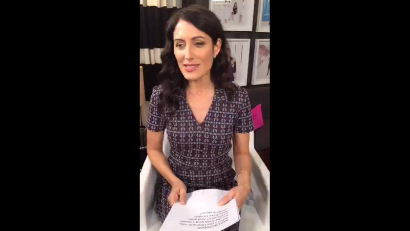 20160212 E News Lisa Edelstein Is Answering Your, GG2 D Questions