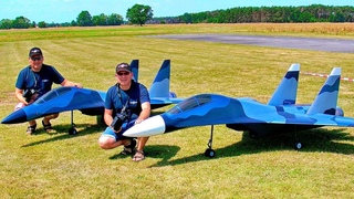 FASCINATING RC JET MODEL SHOW WITH 2 HUGE SUKOI SU-30 MK SCALE TURBINE JETS IN ACTION