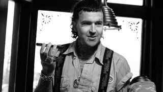 ​YelaWolf «Elvis Messy»