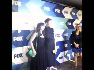 Emily & Zooey Deschanel TCA red carpet - Fox TCA Summer Party - 1 августа, 2013