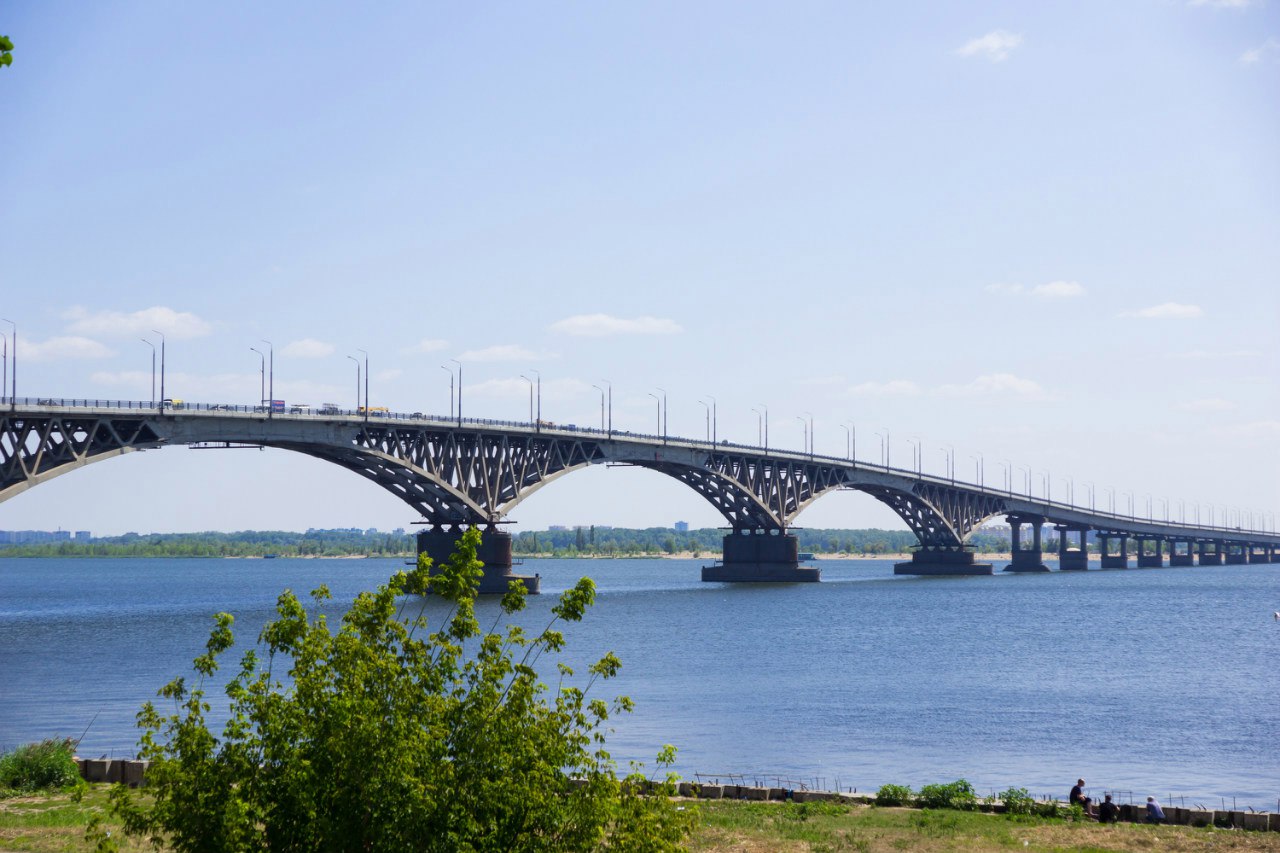 мост через волгу в энгельсе