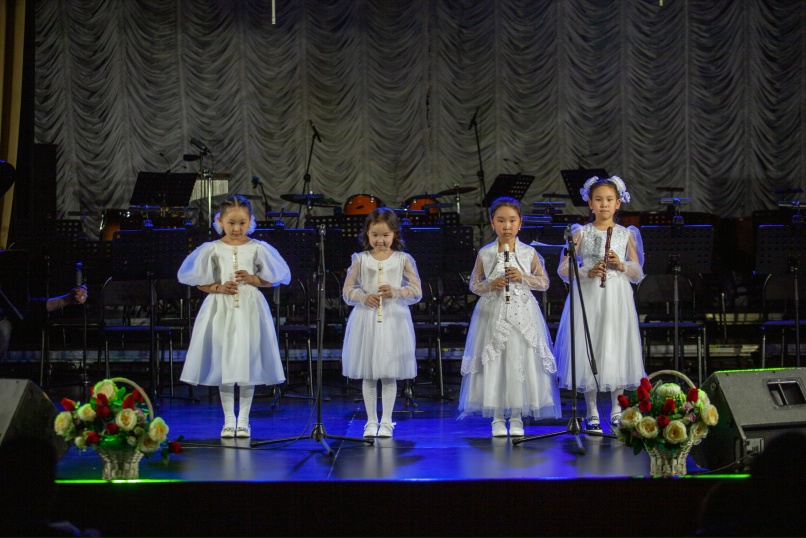 Королева флейты, изображение №4