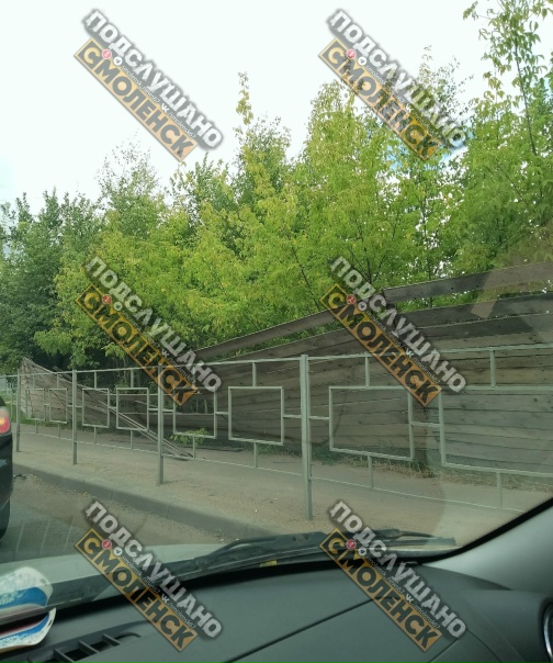 Примите, пожалуйста, меры. В Заднепровском районе на...