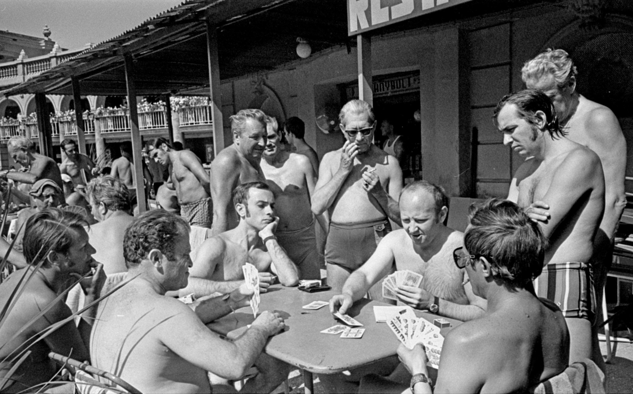 Széchenyi fürdő и оп-арт Széchenyi fürdő и оп-арт