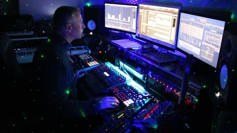 Lars Leonhard studio session January 2024,