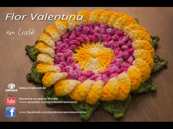 Flor Valentina de Crochê Professora