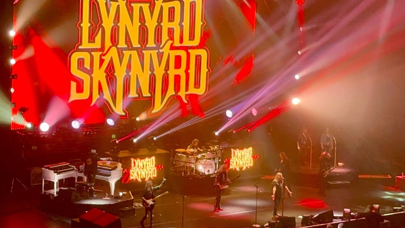 LYNYRD SKYNYRD The Sharp Dressed Simple Man Tour Hard Rock Live, Hollywood, FL, USA 10 MAR